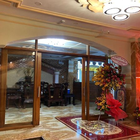 Hoang Quan Hotel Ho Chi Minh City Exterior photo