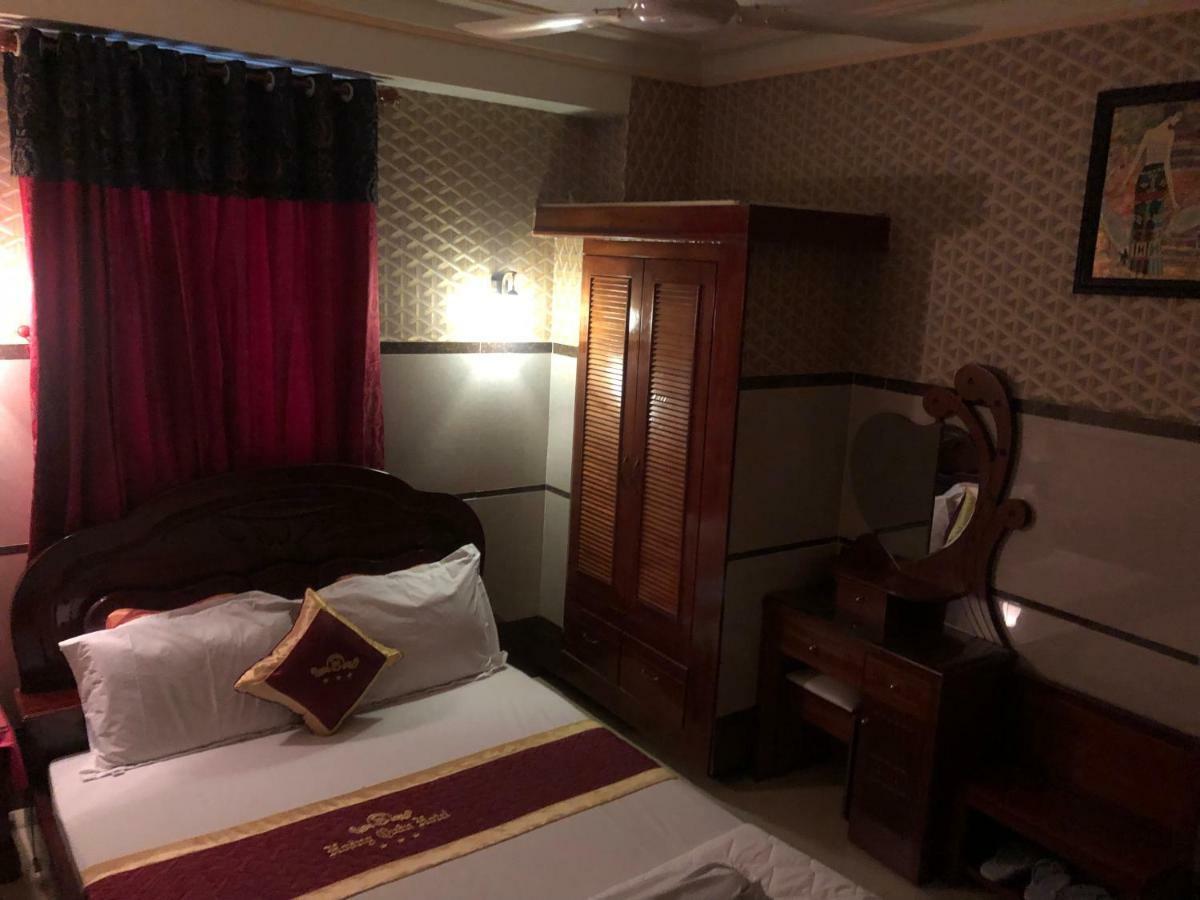 Hoang Quan Hotel Ho Chi Minh City Exterior photo