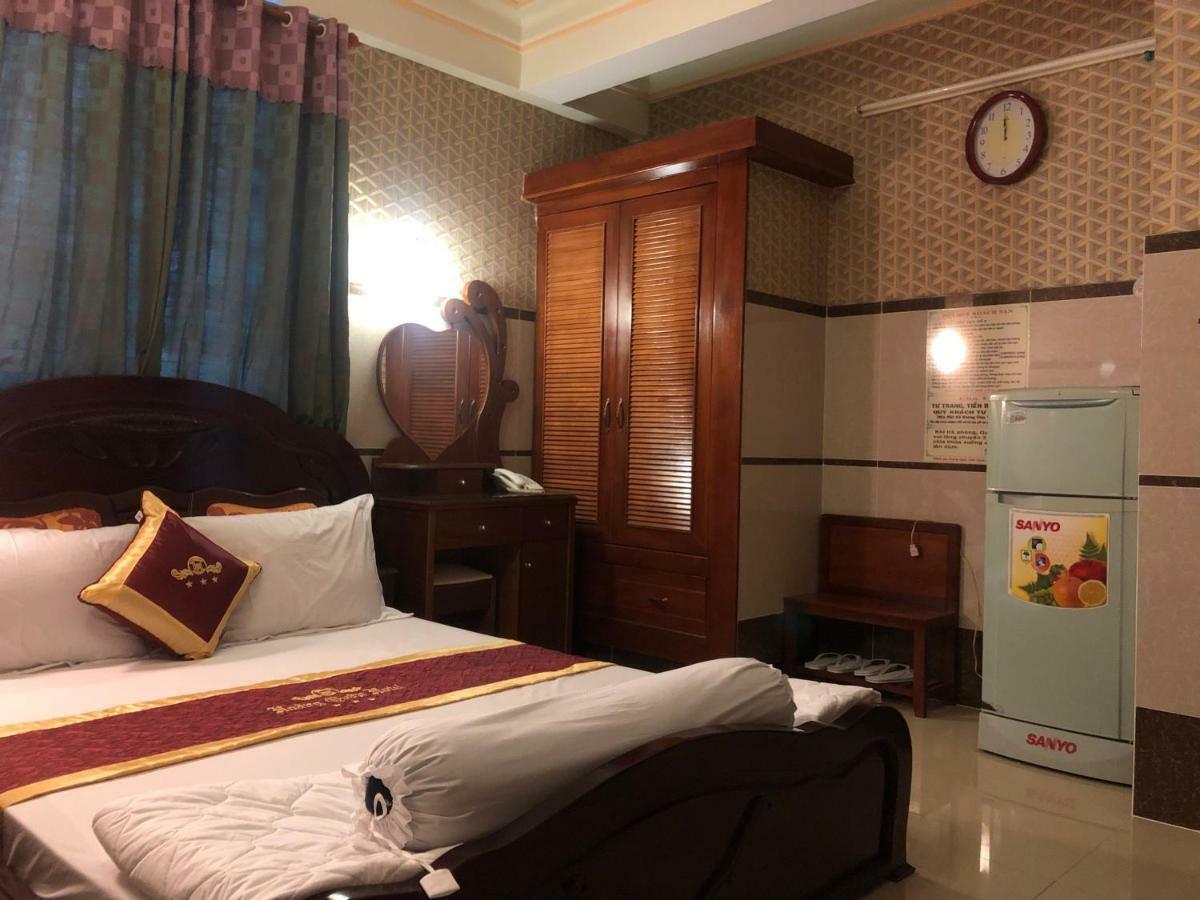 Hoang Quan Hotel Ho Chi Minh City Exterior photo