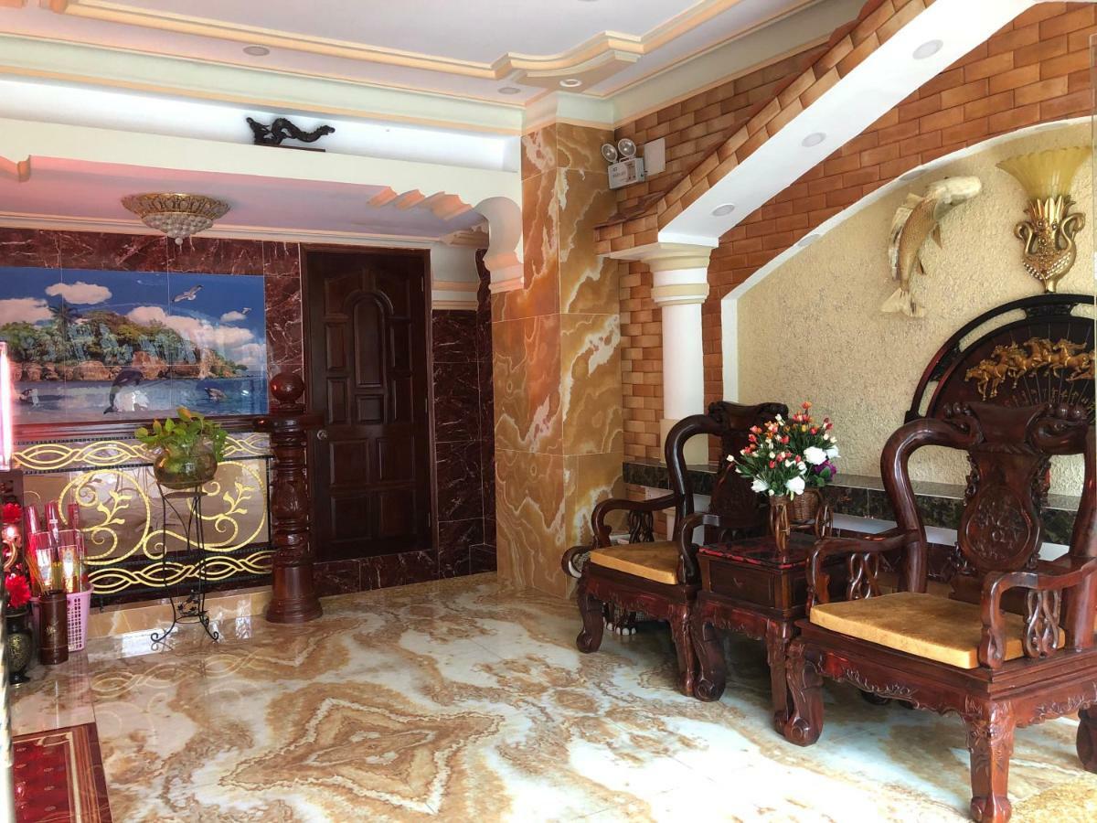 Hoang Quan Hotel Ho Chi Minh City Exterior photo