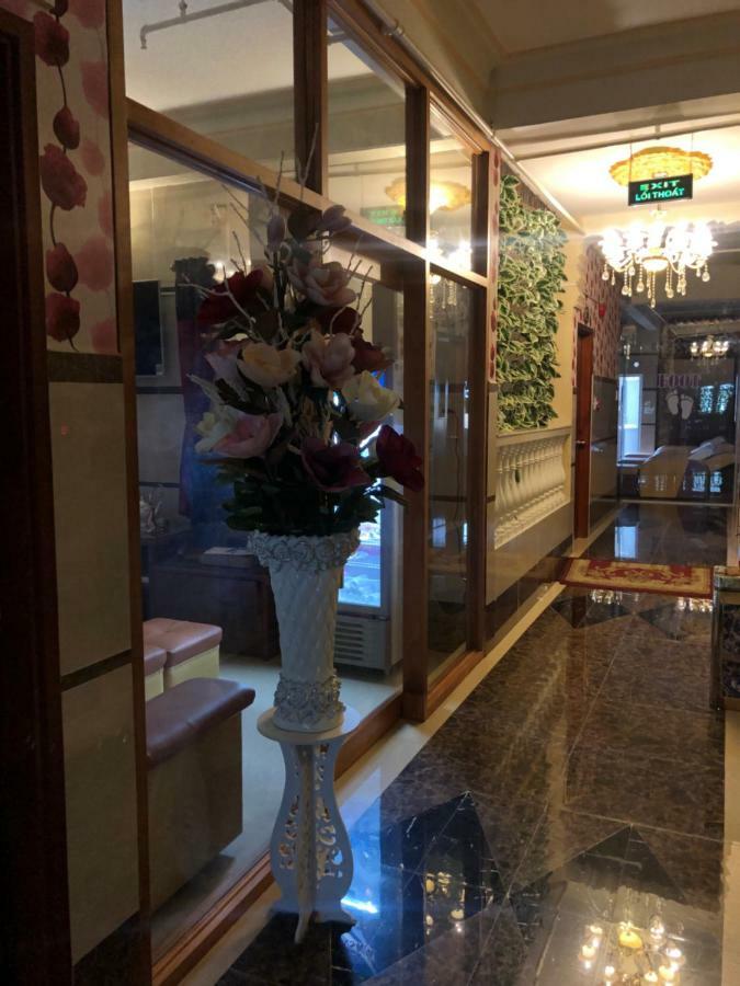 Hoang Quan Hotel Ho Chi Minh City Exterior photo