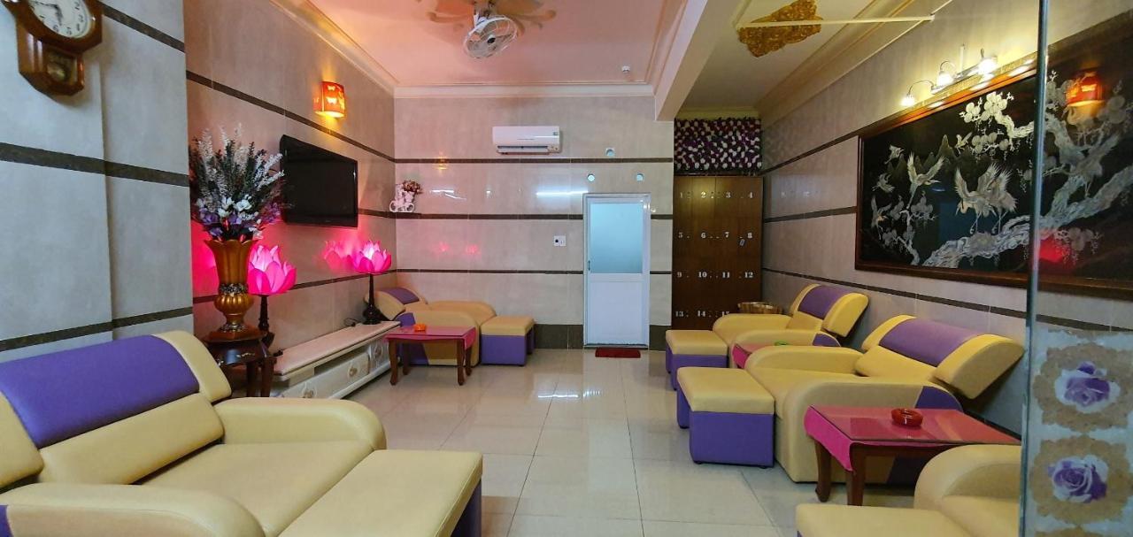 Hoang Quan Hotel Ho Chi Minh City Exterior photo